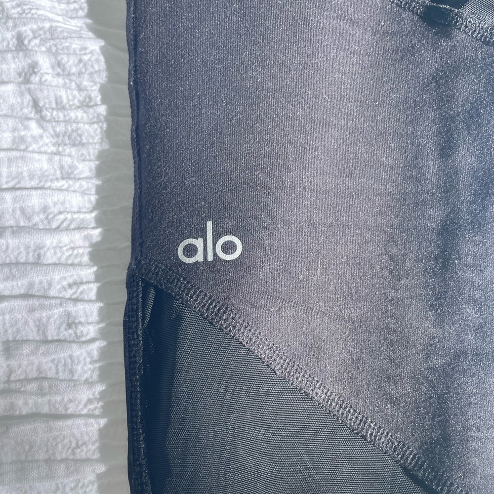 Alo Leggings